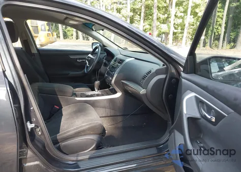 2015 Nissan Altima 2.5 S from USA, damaged, VIN 1N4AL3APXFC229873